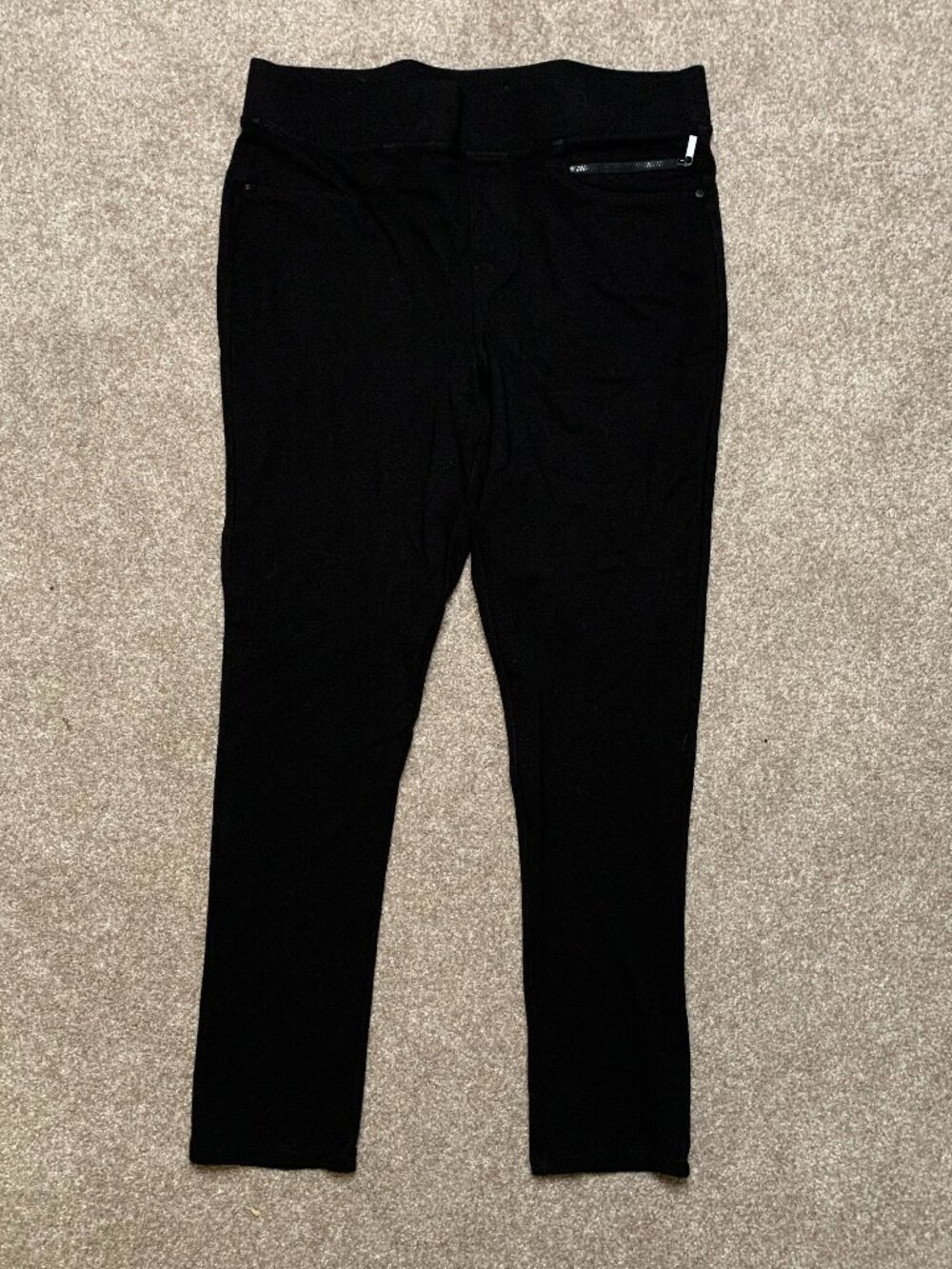 DKNY Women’s Black Jeans Straight Leg Stretch Denim Pants-NOT SURE SIZE-